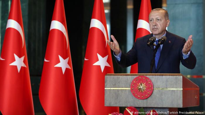 اردوغان: برای جنگ اقتصادی با آمریکا آماده هستیم
